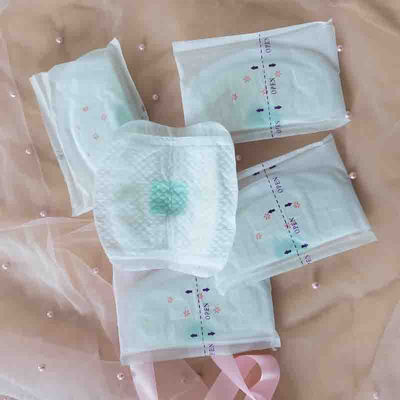 Stile usa e getta Maternità Donne Setti Pad di allattamento con materiale morbido e assorbente
