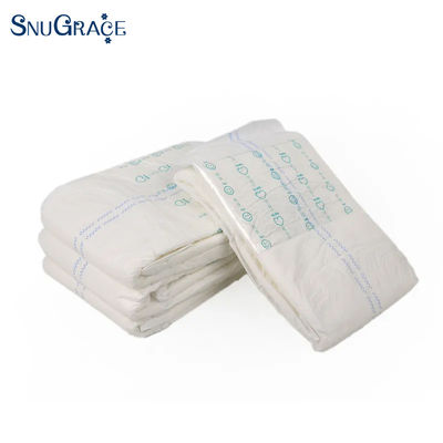 SNUGRACE Adult Diaper offre campioni gratuiti per un rapido assorbimento e 75-150g di polpa di pelliccia