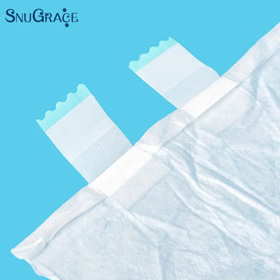 SNUGRACE Adult Diaper offre campioni gratuiti per un rapido assorbimento e 75-150g di polpa di pelliccia