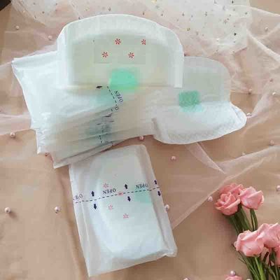 Super soffici, traspiranti, N.W. Top Layer, cuscinetti al seno usa e getta per le mamme in gravidanza