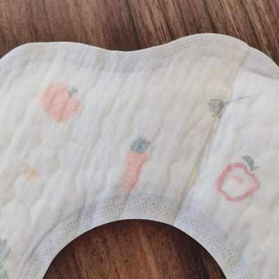 Disposable Soft Baby Coverall Bibs impermeabile per 2-4 anni di età con modello di stampa
