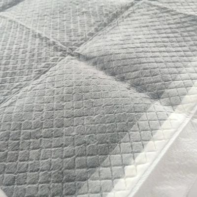 Pad di allenamento per cani a base di carbone di bambù monouso morbido Nowoven 3000 ml Pet Puppy Pads