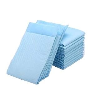 Stocked Style Pet Pee Training Pad Pad Personalizzati Disposable Pad per cani e gatti