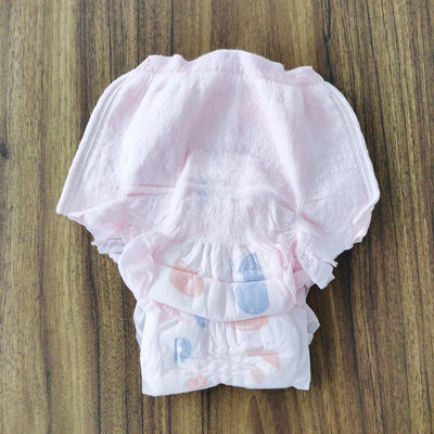 Campioni gratuiti Cute pantaloncini sanitari per le donne vantaggio superficie secca e respirabile