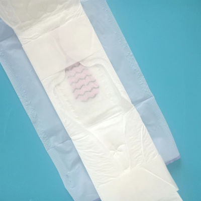 Pad sanitari ultra sottili usa e getta per donne personalizzati e comodi