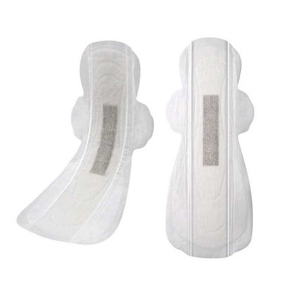 Pad sanitari soffici e traspiranti con lunghezza di 270 mm e ottimo assorbimento dell'acqua